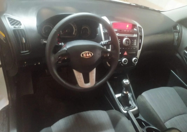 Kia Ceed cena 15500 przebieg: 240518, rok produkcji 2011 z Kielce małe 106